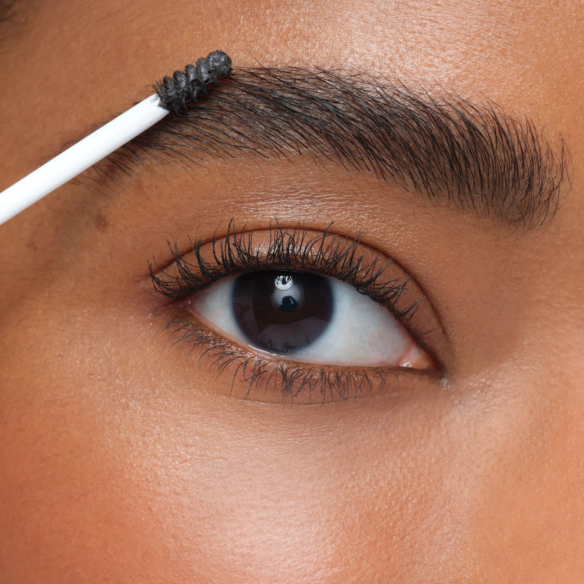 Jane Iredale PureBrow Eyebrow Gel View apply