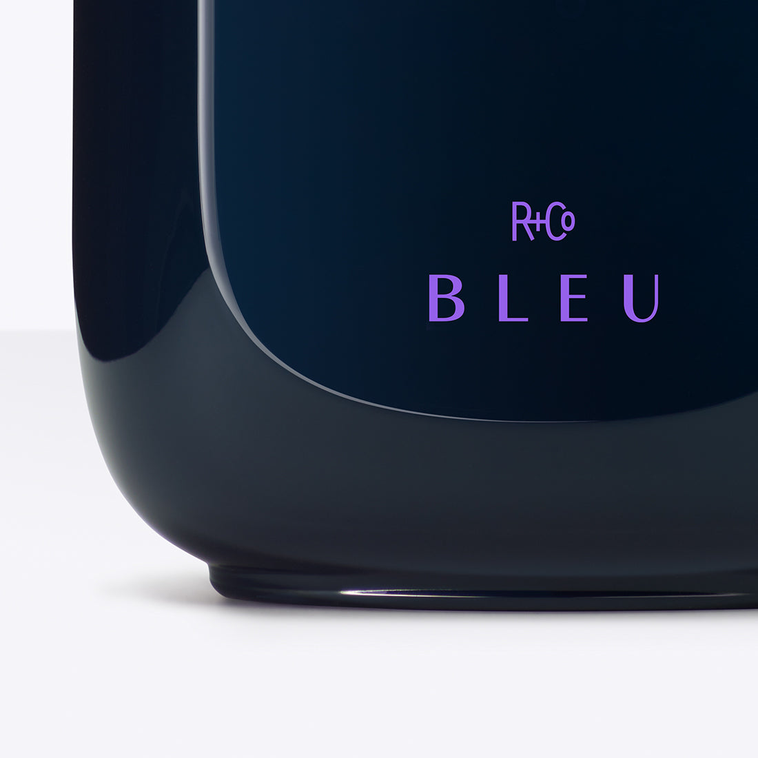 R+Co BLEU Ingenious Shampoo Bottom