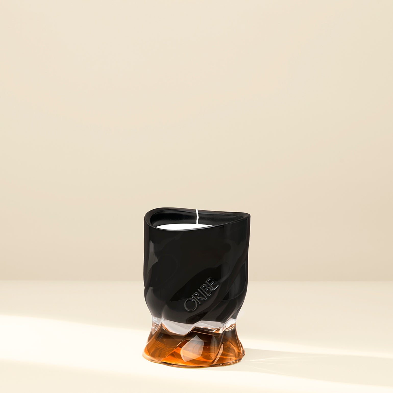 Côte d'Azur Scented Candle by Oribe